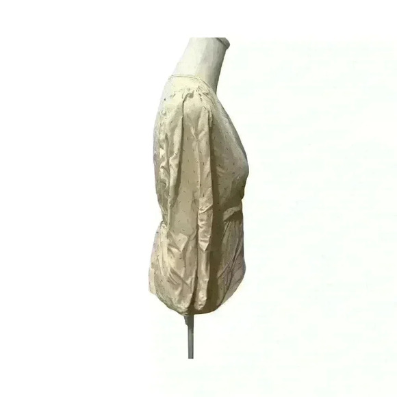 Cream colored blouse with gold sprinkle accents - Picture 2 of 5